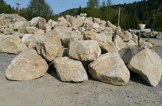 High Cascade Granite - Weathered